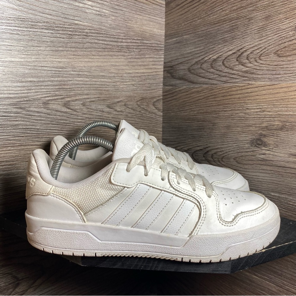 Adidas entrap low white